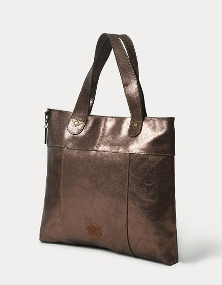 Shinny Leather Tote in Black by Le Papillon